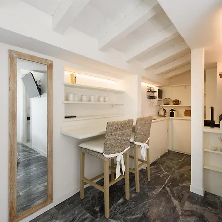 Restelli By Mmega Apartment Strettoia